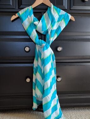 Lilly Pulitzer Lightweight Scarf